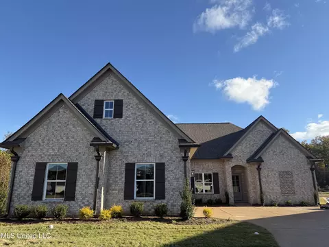 5296 Watson Vw, Nesbit, MS 38651