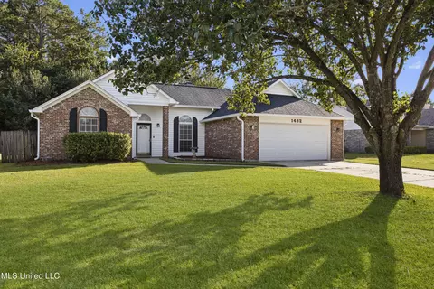 1432 Louis Alexis Trl, Gautier, MS 39553