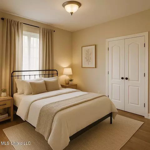 Bedroom - 101 Cherrybark Ln, Natchez, MS 39120 photo 3 of 3