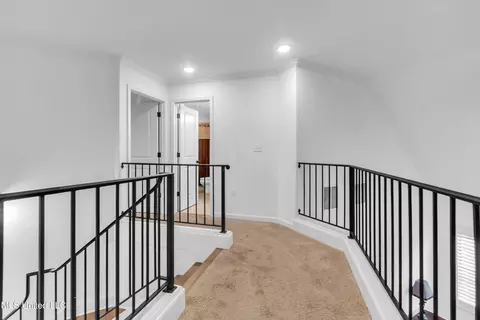 Entry Way - 784 Arrow Cv, Olive Branch, MS 38654 photo 5 of 6