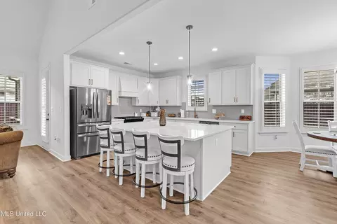 Kitchen - 784 Arrow Cv, Olive Branch, MS 38654 photo 2 of 3