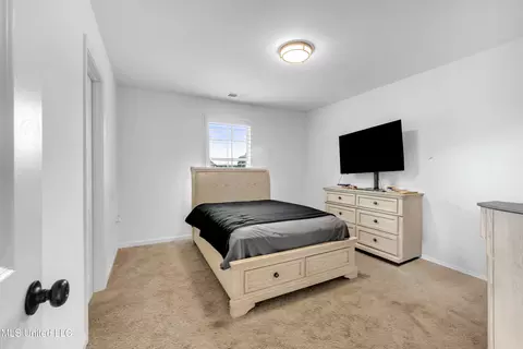 Bedroom - 784 Arrow Cv, Olive Branch, MS 38654 photo 2 of 4