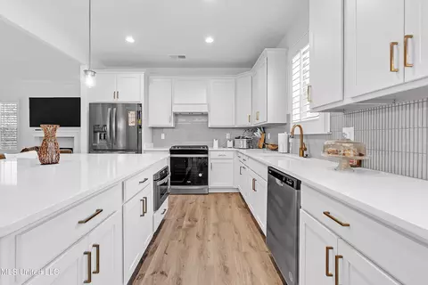 Kitchen - 784 Arrow Cv, Olive Branch, MS 38654 photo 1 of 3