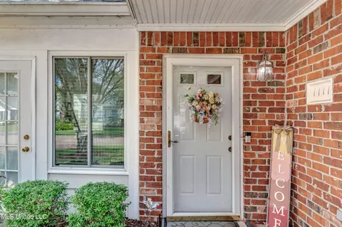 1111 Gerrits Lndg, Brandon, MS 39047
