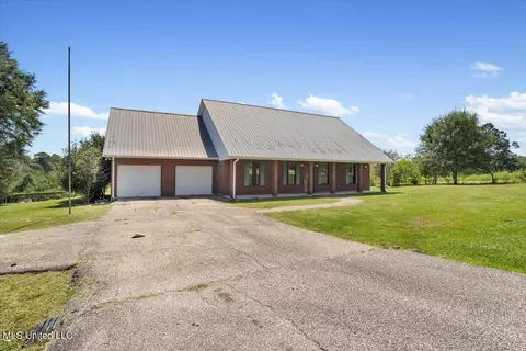 58 Jans Rd, Richton, MS 39476 photo 3
