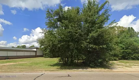 10337 Lemoyne Blvd, D'iberville, MS 39540