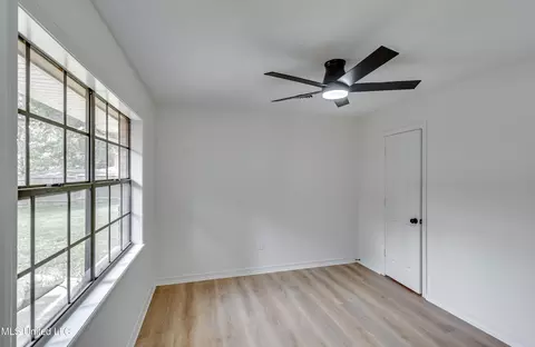 Bedroom - 155 Post Hill Rd, Brandon, MS 39042 photo 4 of 10