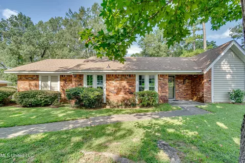 Exterior - 155 Post Hill Rd, Brandon, MS 39042 photo 2 of 17