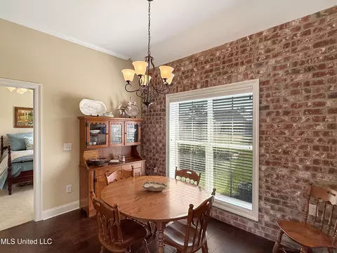 Dining - 253 Falls Xing, Madison, MS 39110 photo 2 of 2