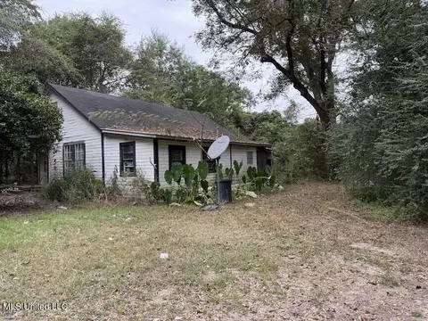 Other - 94 X L Smith Rd, Lumberton, MS 39455 photo 2 of 11