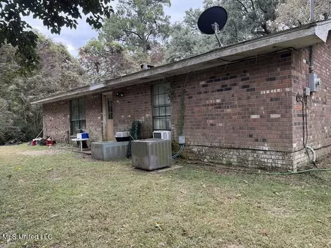 Exterior - 94 X L Smith Rd, Lumberton, MS 39455 photo 5 of 6