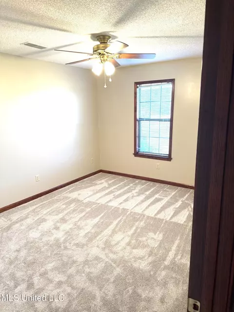 Bedroom - 1999 Edgewood Blvd, Hernando, MS 38632 photo 13 of 13