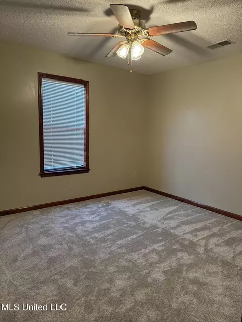 Bedroom - 1999 Edgewood Blvd, Hernando, MS 38632 photo 1 of 13