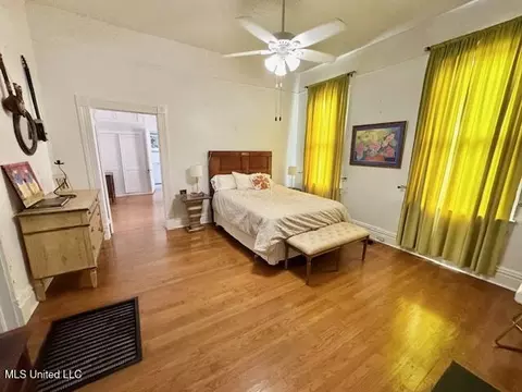 Bedroom - 205 Linton Ave, Natchez, MS 39120 photo 2 of 4