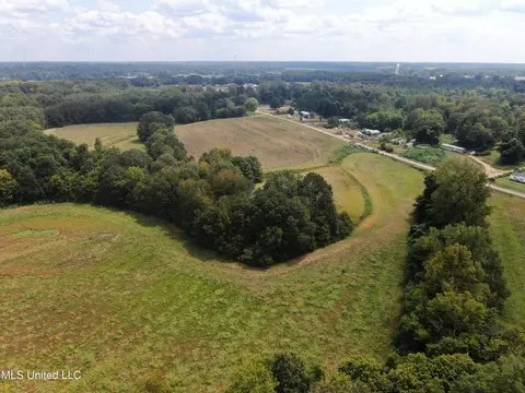 700 Spain Rd, Ecru, MS 38841 photo 5