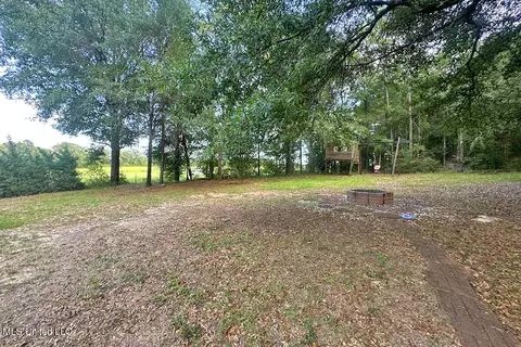 Exterior - 202 Howell Rd, Lucedale, MS 39452 photo 2 of 4