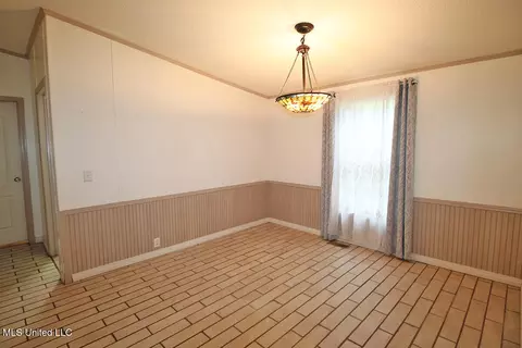 Dining - 202 Howell Rd, Lucedale, MS 39452 photo 3 of 4