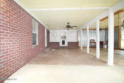 Exterior - 202 Howell Rd, Lucedale, MS 39452 photo 3 of 4