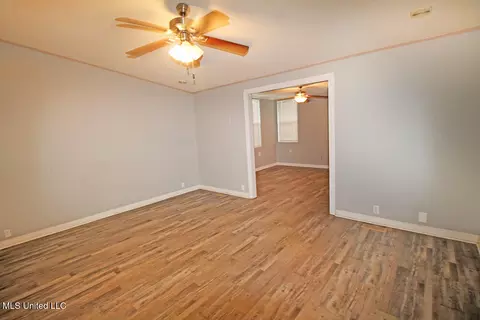 Living - 202 Howell Rd, Lucedale, MS 39452 photo 7 of 9