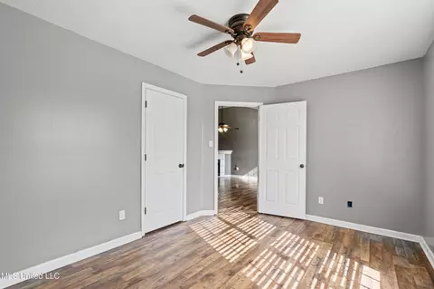 Bedroom - 3053 W Conger Ct, Hernando, MS 38632 photo 2 of 3