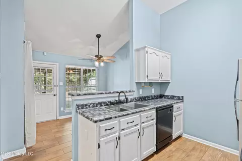 Other - 3053 W Conger Ct, Hernando, MS 38632 photo 3 of 8