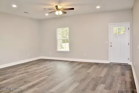 Living - 120 Readys Dr, Lucedale, MS 39452 photo 1 of 4