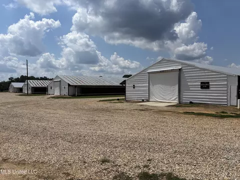 454 Highway 586, Foxworth, MS 39483