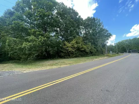 Sequoyah Drive, Hernando, MS 38632