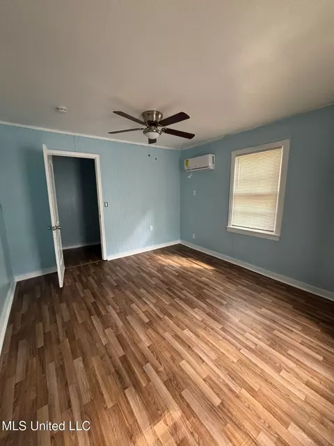 Bedroom - 545 Merigold Dr, Jackson, MS 39204 photo 1 of 2
