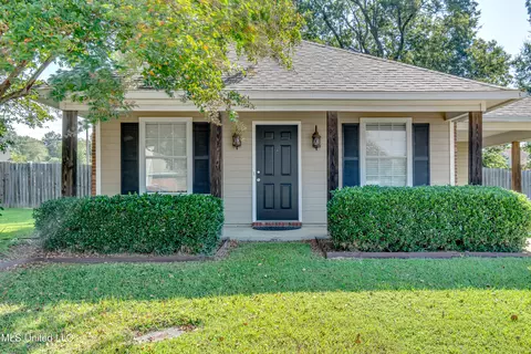 567 Mockingbird Cir, Brandon, MS 39047 photo 6