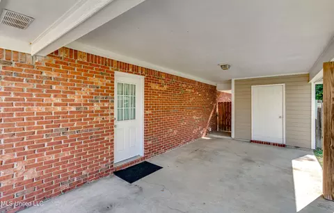 567 Mockingbird Cir, Brandon, MS 39047 photo 10