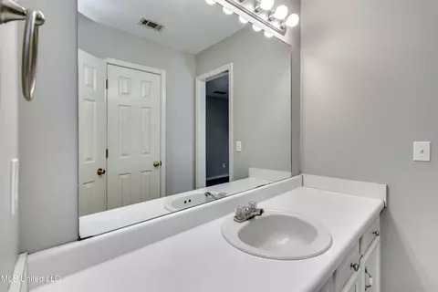 567 Mockingbird Cir, Brandon, MS 39047 photo 55