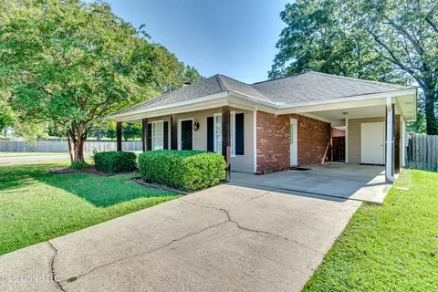 567 Mockingbird Cir, Brandon, MS 39047 photo 3