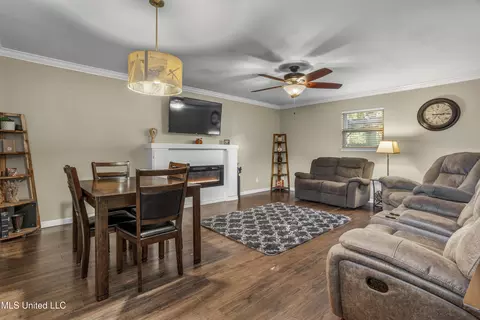 Other - 6913 Barnes Rd, Moss Point, MS 39563 photo 2 of 8