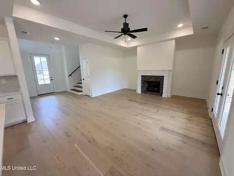 809 Wells Dr, Hernando, MS 38632 photo 9