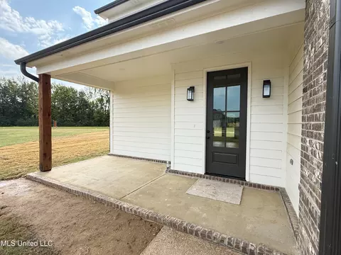 809 Wells Dr, Hernando, MS 38632 photo 3