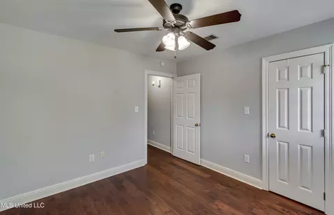 Bedroom - 415 Hemlock Dr, Flowood, MS 39232 photo 6 of 8