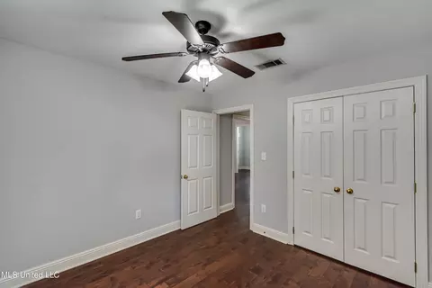 Bedroom - 415 Hemlock Dr, Flowood, MS 39232 photo 2 of 8
