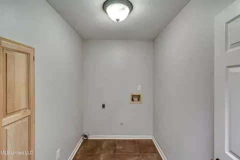 Other - 415 Hemlock Dr, Flowood, MS 39232 photo 11 of 20