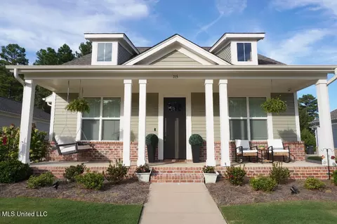 115 Post Oak Dr, Oxford, MS 38655