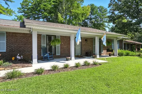116 Long Meadow Ct, Brandon, MS 39042