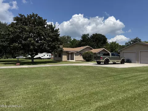 5138 Mitchell Rd, Long Beach, MS 39560 photo 3