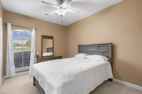 Bedroom - 1958 W Lamar Pl, Hernando, MS 38632 photo 3 of 6