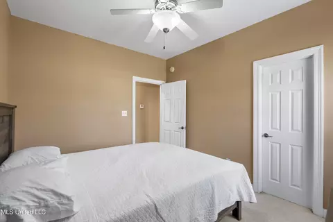 Bedroom - 1958 W Lamar Pl, Hernando, MS 38632 photo 4 of 6
