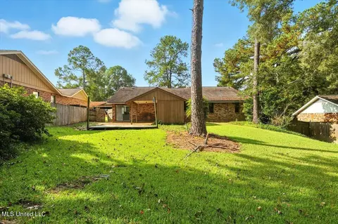 Exterior - 2 Pheasant Run, Clinton, MS 39056 photo 6 of 8
