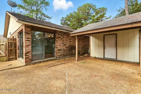 Exterior - 2 Pheasant Run, Clinton, MS 39056 photo 5 of 8