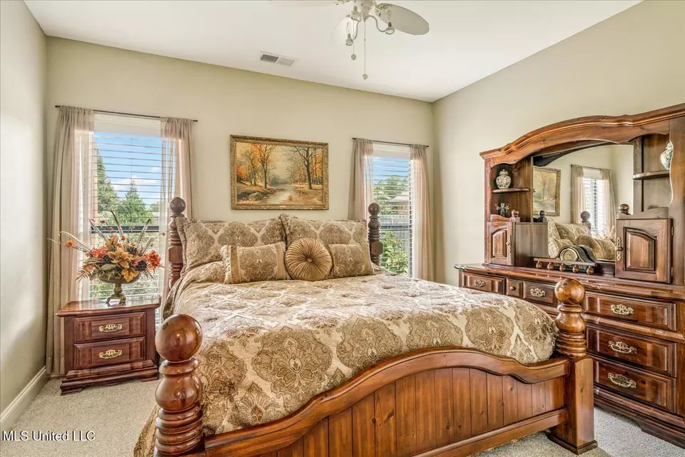 Bedroom - 14276 Cantwell Dr, Olive Branch, MS 38654 photo 3 of 3