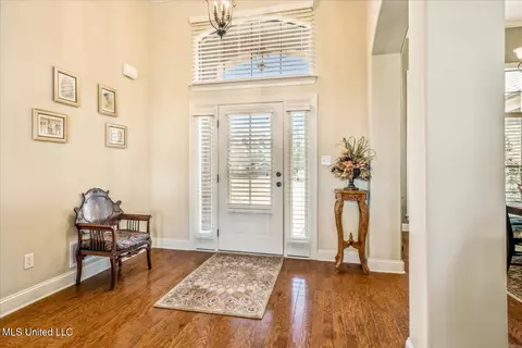 Entry Way - 14276 Cantwell Dr, Olive Branch, MS 38654 photo 1 of 2