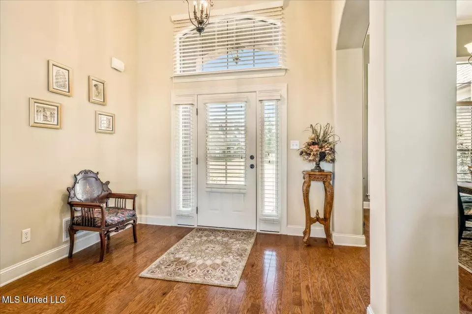 Entry Way - 14276 Cantwell Dr, Olive Branch, MS 38654 photo 1 of 2