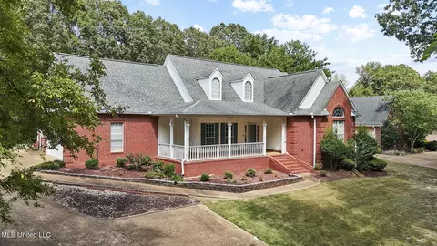 6164 Spring Xing, Olive Branch, MS 38654